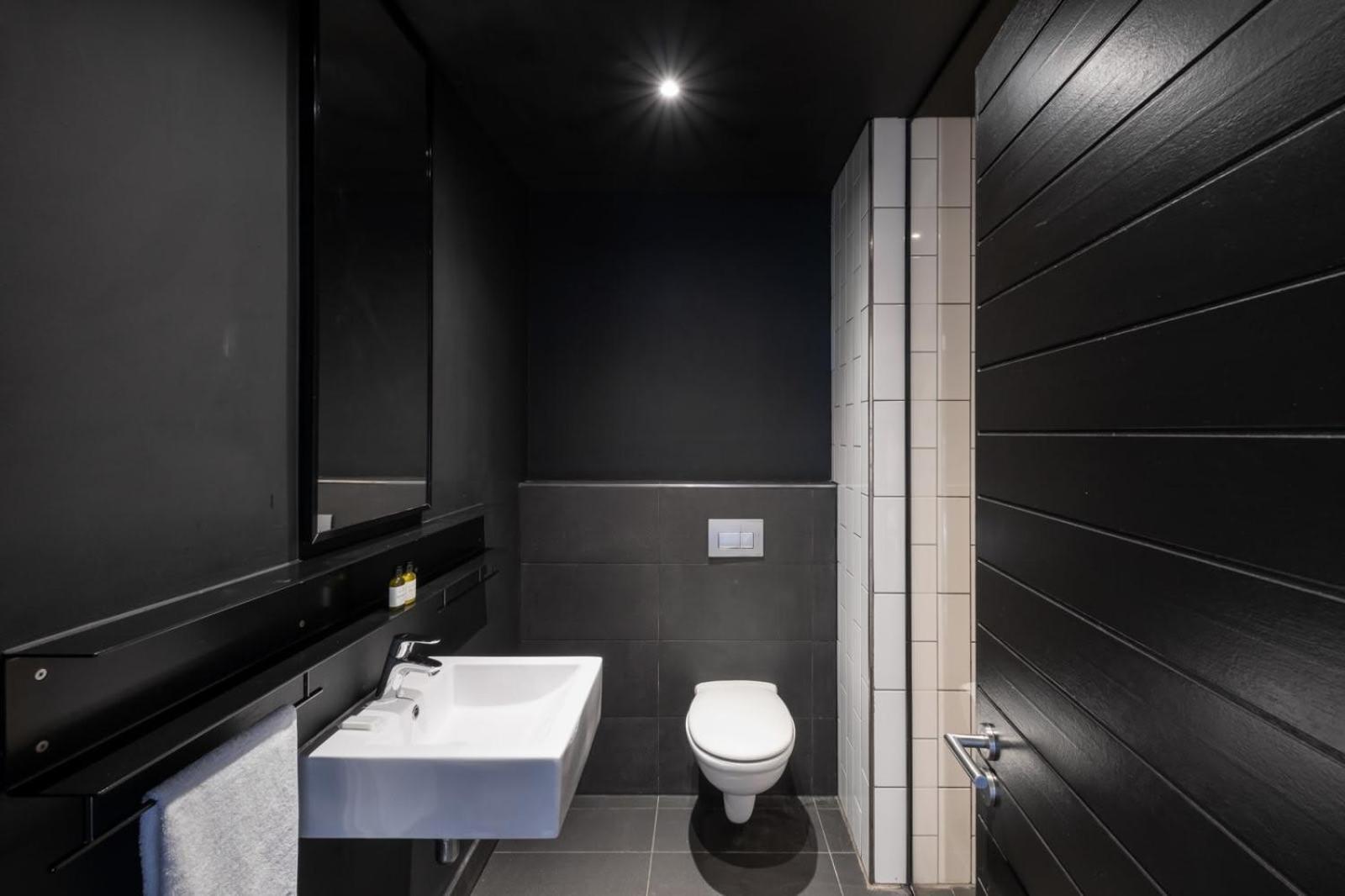 402 Wex1 By Perch With Daily Housekeeping *